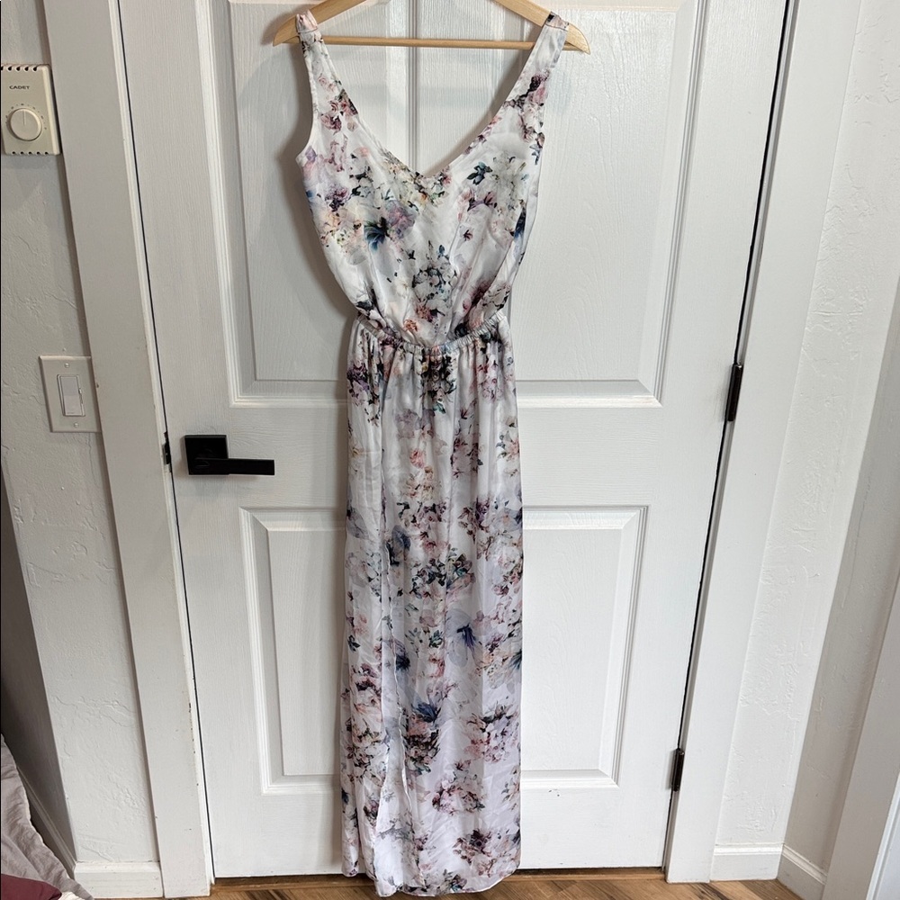 Show Me Your Mumu White Floral V-Neck Dress with Pastel Blooms - Picture 2 of 3